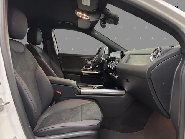 Mercedes-Benz GLA 250 4Matic 8G-DCT Swiss Star