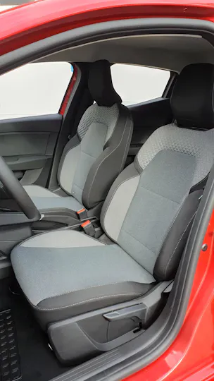 Mitsubishi COLT 1.6 HEV Automat SwissLine (504) Helvetia