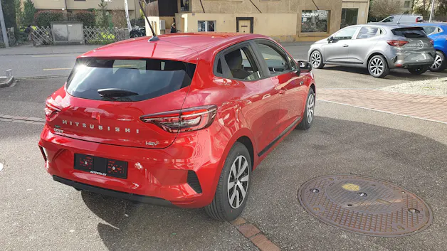 Mitsubishi COLT 1.6 HEV Automat SwissLine (504) Helvetia