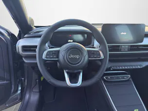 Jeep Avenger 1.2 MHEV Upland Plus 4xe