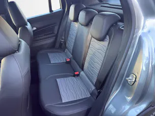 Jeep Avenger 1.2 MHEV Upland Plus 4xe
