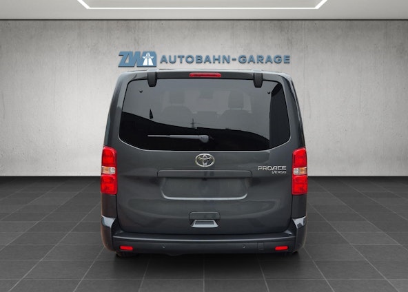 Vehicle image 3 Vehicle image 3