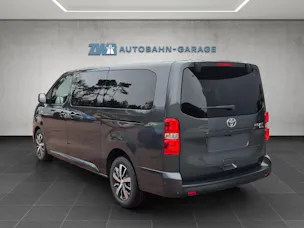 Toyota PROACE Verso L2 2.0 D Trend