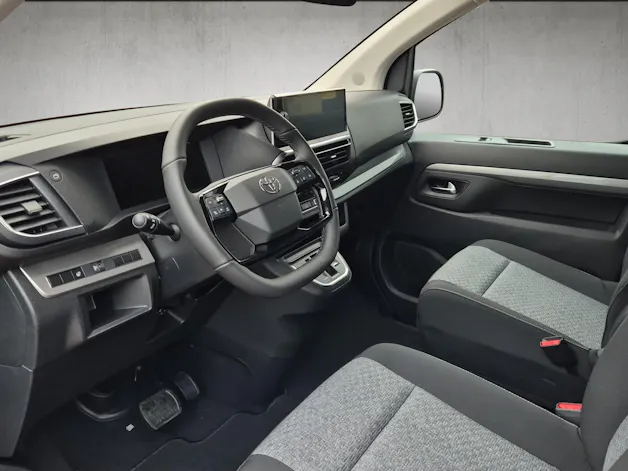 Toyota PROACE Verso L2 2.0 D Trend