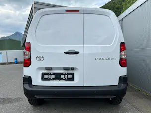 Toyota PROACE CITY Van L1 1.2 Active