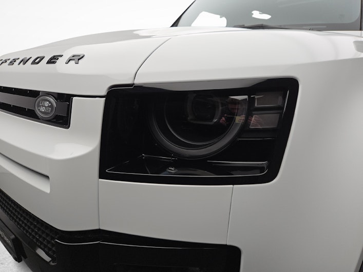 image du véhicule LAND ROVER DEFENDER