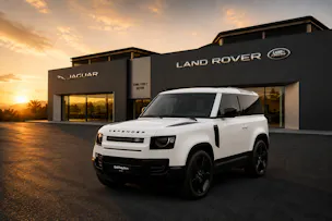 Land Rover Defender 90 3.0 D I6 350 X-Dynamic HSE 1.99% Leasing Eintauschprämie 10'000.-