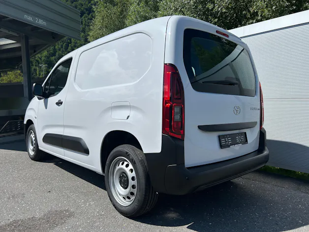 Toyota PROACE CITY Van L1 1.5 D Active