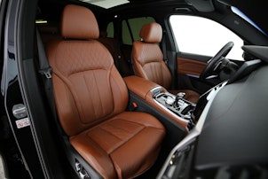 Vehicle image BMW X5 M50d xDrive