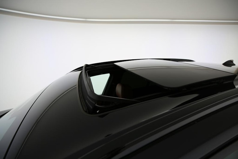 Vehicle image BMW X5