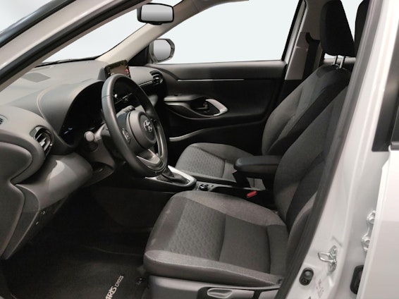 Vehicle image 9 Vehicle image 9