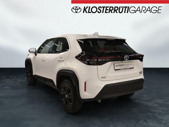 Vehicle image 3 Vehicle image 3