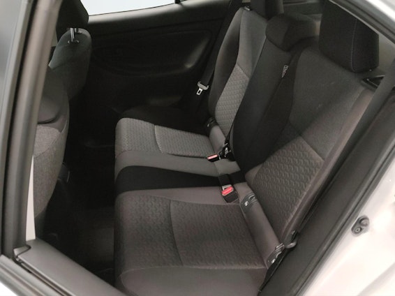 Vehicle image 17 Vehicle image 17