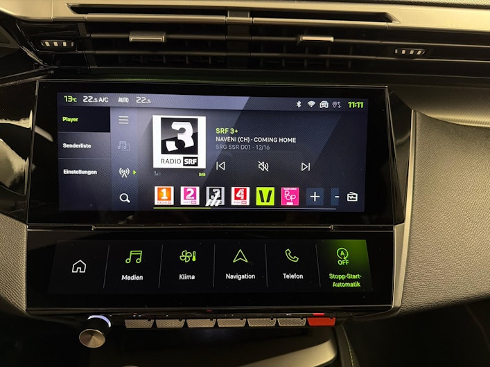 Vehicle image PEUGEOT 408