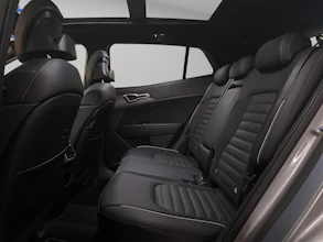 https://vehicle.imgix.net/4134748/a4b4b1c9-a12d-4b47-acae-998a9ee47543.jpg
