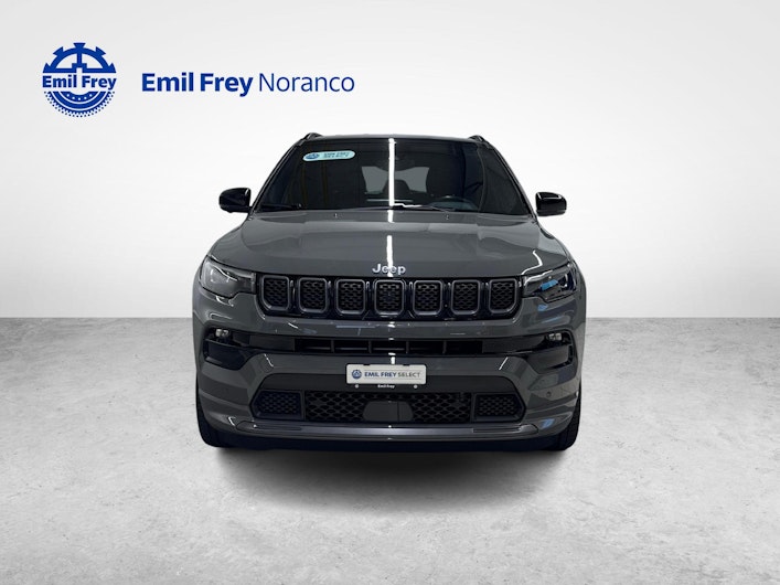 Vehicle image JEEP COMPASS