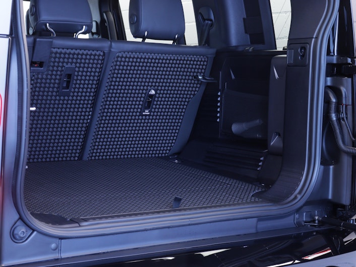 Vehicle image LAND ROVER DEFENDER