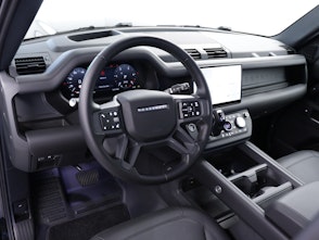 Vehicle image LAND ROVER Defender 110 3.0 D I6 300 X-Dynamic HSE