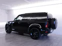 Land Rover Defender 110 3.0 D I6 300 X-Dynamic HSE