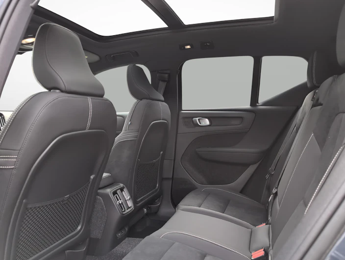 image du véhicule VOLVO EX40