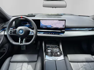 BMW i5 M60 xDrive Touring M Sport Pro