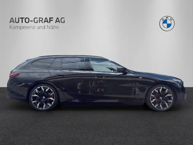 BMW i5 M60 xDrive Touring M Sport Pro