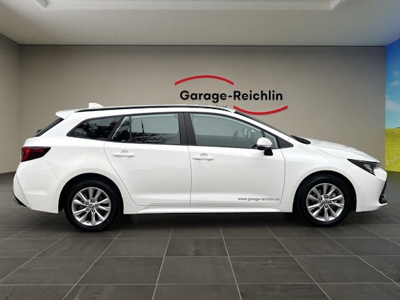 Vehicle image 5 Vehicle image 5