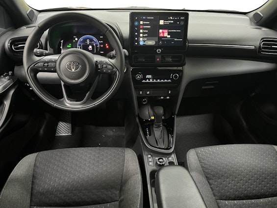 Vehicle image 4 Vehicle image 4