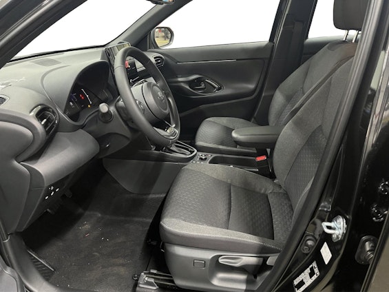 Vehicle image 5 Vehicle image 5