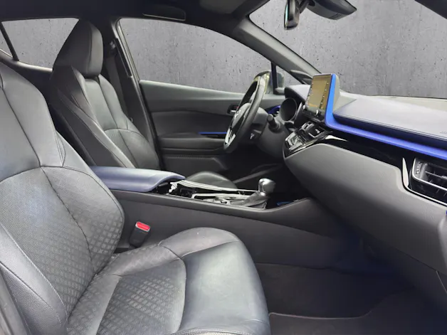 Toyota C-HR 2.0 VVTi HSD Style