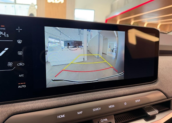 Fahrzeugbild 10 Fahrzeugbild 10