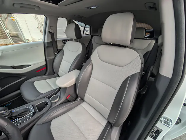Hyundai Ioniq 1.6 GDi Vertex