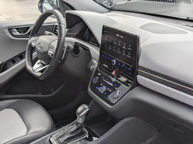 Hyundai Ioniq 1.6 GDi Vertex