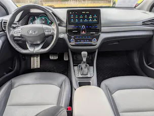 Hyundai Ioniq 1.6 GDi Vertex