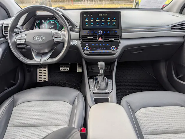 Hyundai Ioniq 1.6 GDi Vertex