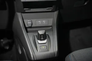 Mitsubishi Grandis 1.8 HEV Invite+