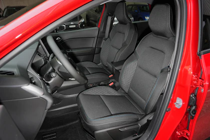 MITSUBISHI GRANDIS 7