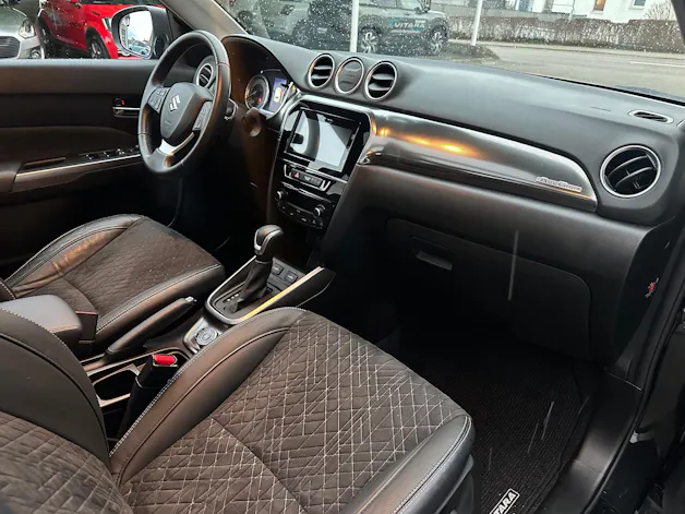 Suzuki Vitara 1.5 Compact Top Hybrid 4x4