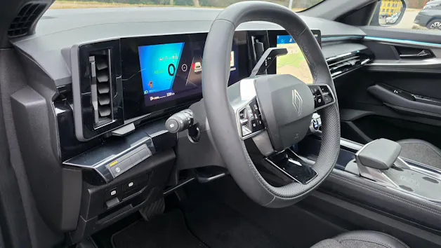 Renault Rafale 1.2 E-Tech Hybrid 200 Techno