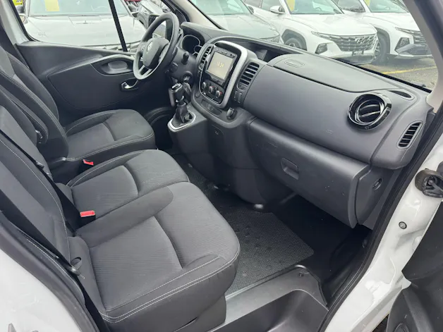 Renault Trafic Ene dCi120 2.0 Bus L1H1