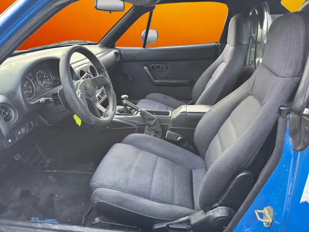 Mazda MX-5 1.6i-16