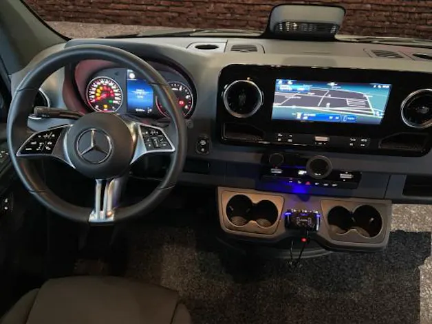 Mercedes-Benz Sprinter 319 CDI Lang A