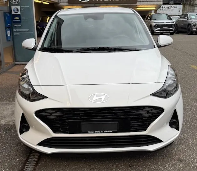 Hyundai i10 1.2 Amplia AMT5