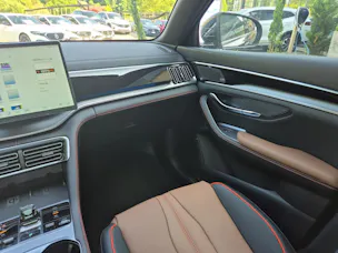 BYD Seal U DM-i Design AWD