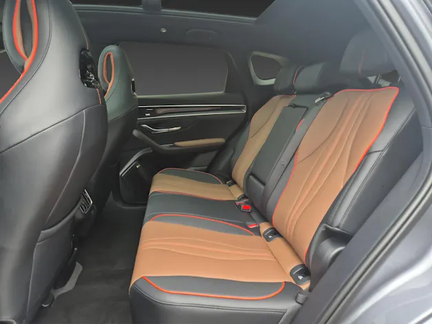BYD Seal U DM-i Design AWD