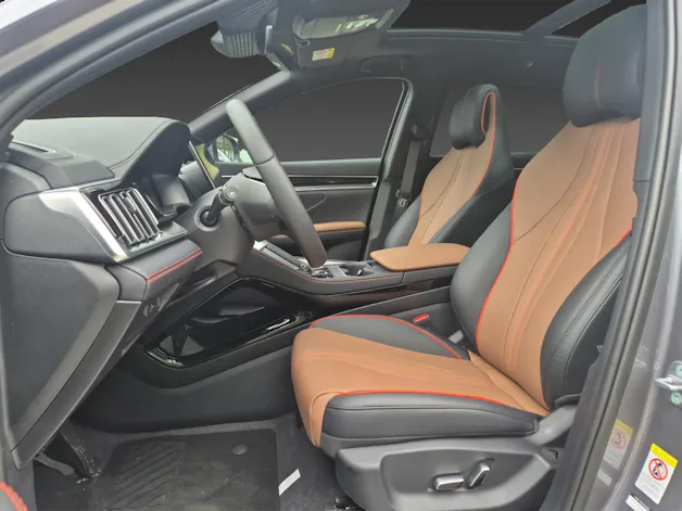 BYD Seal U DM-i Design AWD