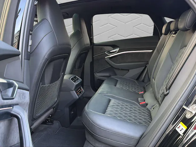 Audi e-tron 55 Sportback S Line quattro