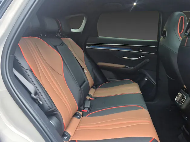 BYD Seal U DM-i Design AWD