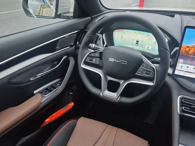 BYD Seal U DM-i Design AWD