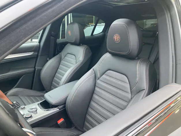Alfa Romeo Stelvio 2.0 Intensa Q4 AT8